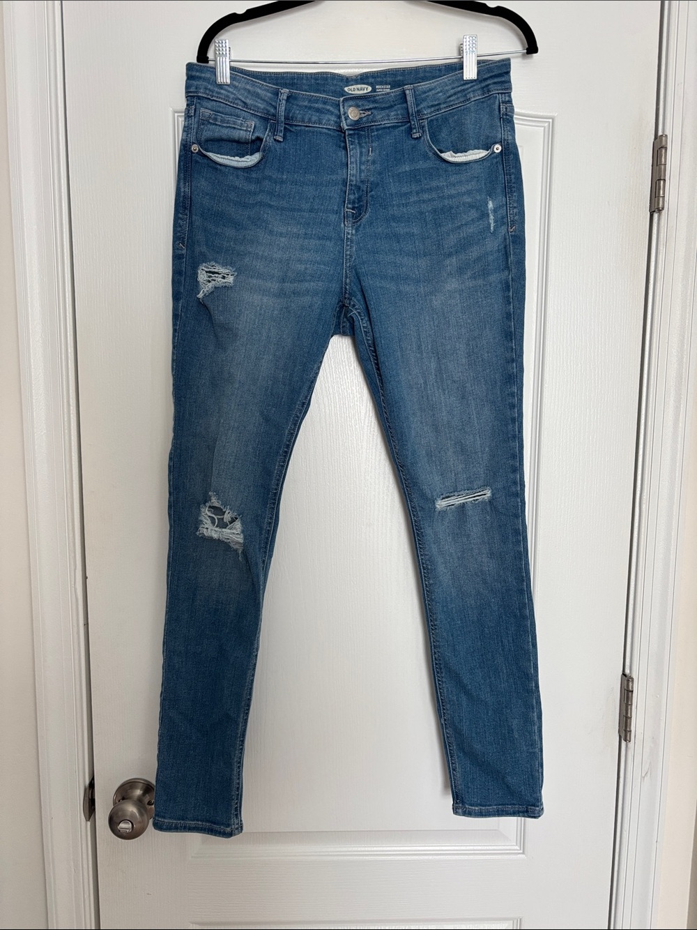 Old Navy Women's Distressed Skinny Jeans - Blue Wash